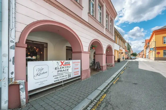 Pronájem restaurace, Přelouč, Masarykovo náměstí, 50 m2
