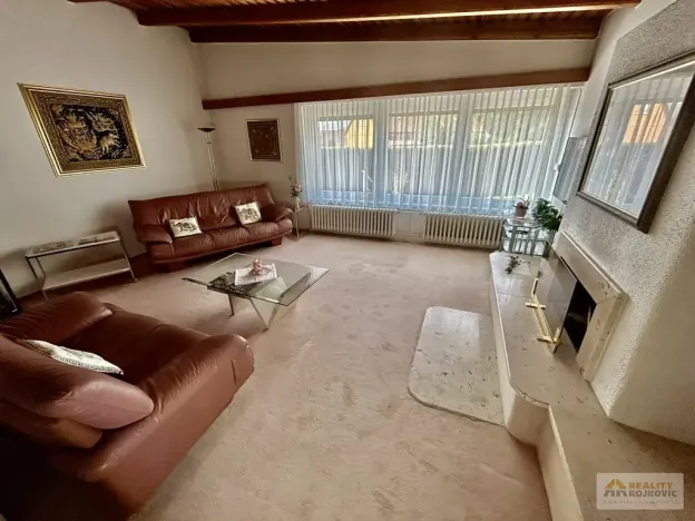 Prodej rodinného domu, Hejtmánkovice, 295 m2