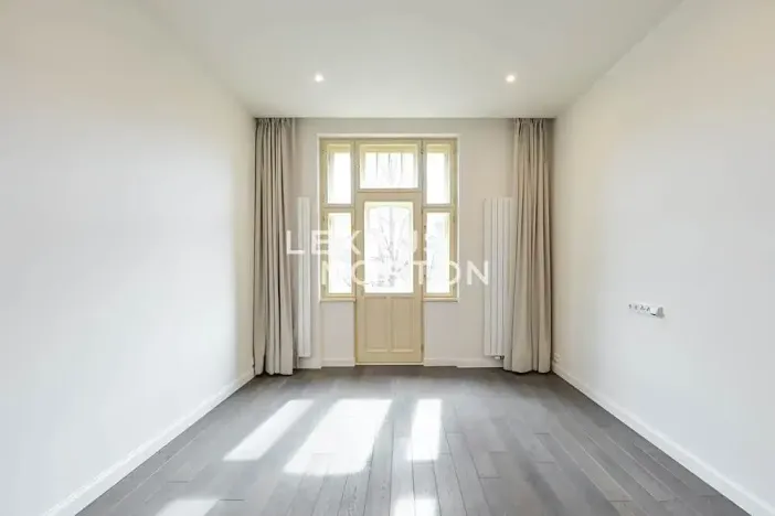 Pronájem bytu 3+kk, Praha - Vinohrady, Laubova, 95 m2