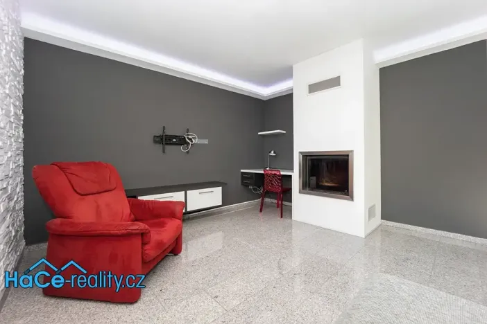 Prodej rodinného domu, Mikulovice, Dlouhá, 200 m2