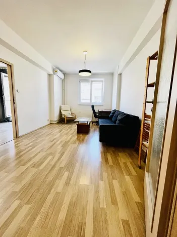 Pronájem bytu 2+kk, Praha - Střešovice, Za Hládkovem, 40 m2