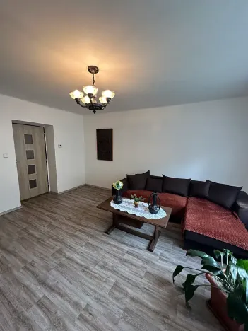 Prodej bytu 3+1, Bílina, Studentská, 74 m2
