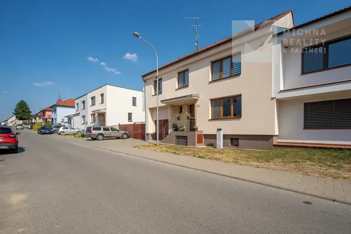 Prodej rodinného domu, Březí, Mládežnická, 230 m2