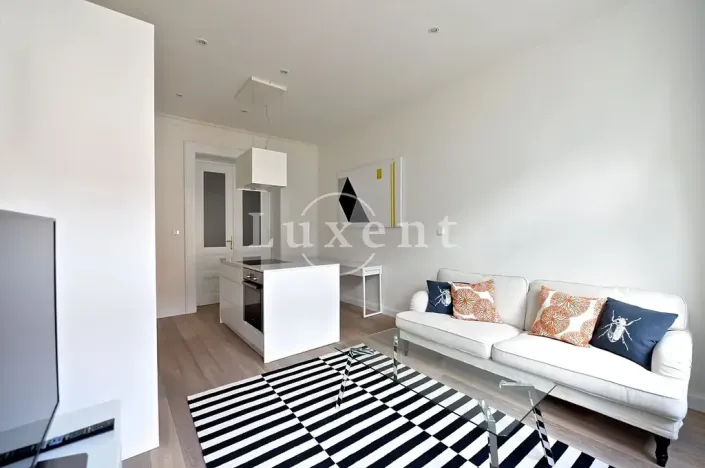 Pronájem bytu 2+kk, Praha - Vinohrady, náměstí Jiřího z Poděbrad, 56 m2