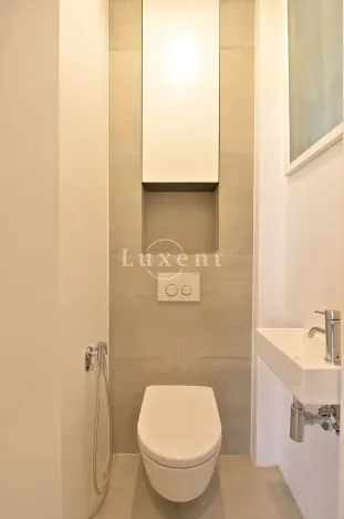 Pronájem bytu 2+kk, Praha - Vinohrady, náměstí Jiřího z Poděbrad, 56 m2