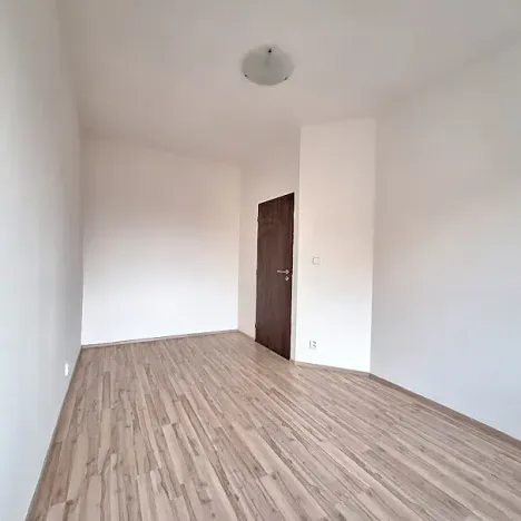 Pronájem bytu 2+kk, Praha - Strašnice, Černokostelecká, 47 m2