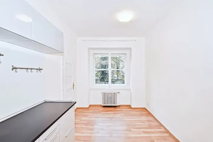 Pronájem bytu 2+kk, Praha - Nusle, U křížku, 45 m2