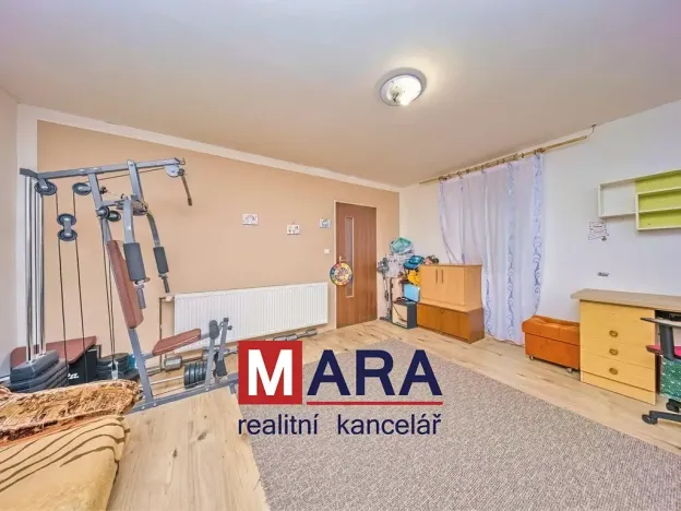 Prodej obchodního prostoru, Tovačov, Náměstí, 739 m2