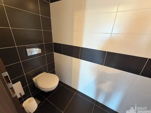 Pronájem bytu 3+kk, Praha - Miškovice, Vrátenská, 87 m2