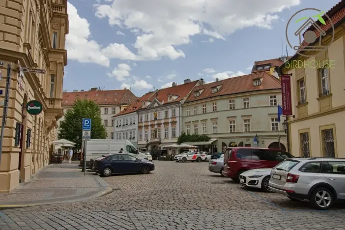Pronájem bytu 2+1, Praha - Staré Město, Betlémské náměstí, 75 m2