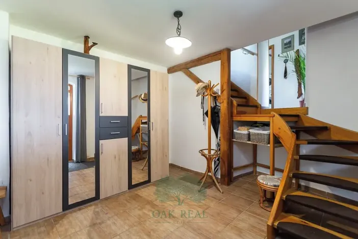 Prodej vícegeneračního domu, Skomelno, 284 m2