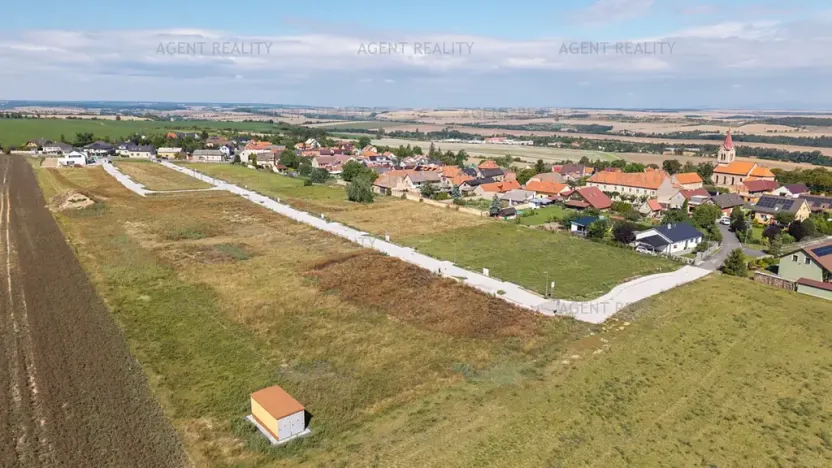 Prodej pozemku pro bydlení, Slaný, 915 m2