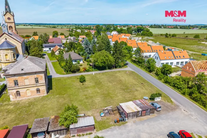 Prodej pozemku pro bydlení, Dvory - Veleliby, 619 m2