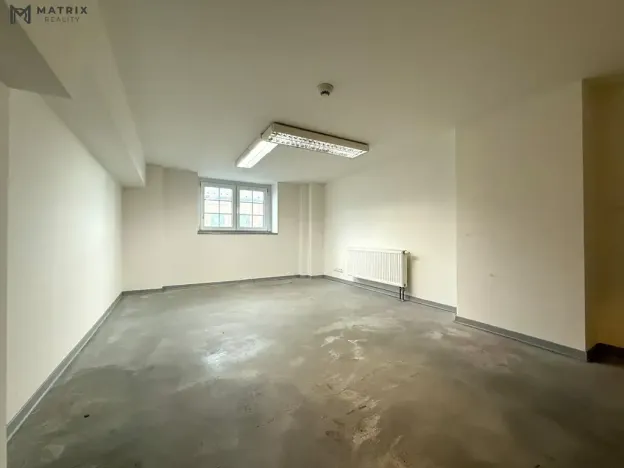 Pronájem skladu, Praha - Čakovice, Cukrovarská, 468 m2