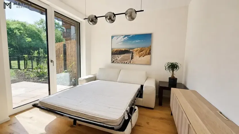 Pronájem bytu 2+kk, Praha - Radlice, U Komína, 52 m2