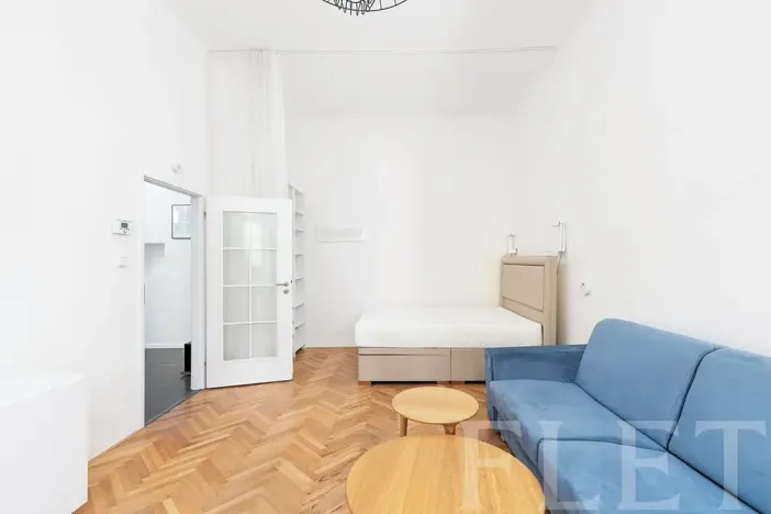 Prodej bytu 2+kk, Praha - Staré Město, Bílkova, 44 m2
