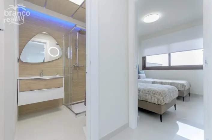 Prodej rodinného domu, Torrevieja, Alicante, Španělsko, 70 m2