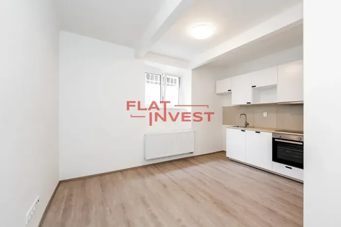 Pronájem bytu 1+kk, Praha - Vokovice, Kladenská, 21 m2