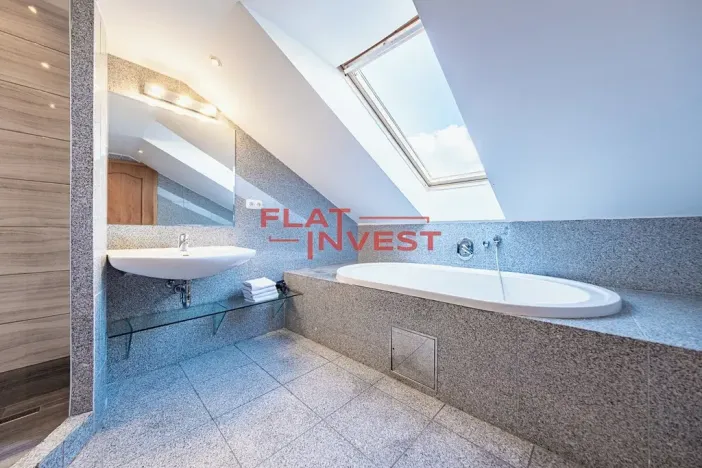 Prodej bytu 6+kk a větší, Praha - Nové Město, Řeznická, 294 m2