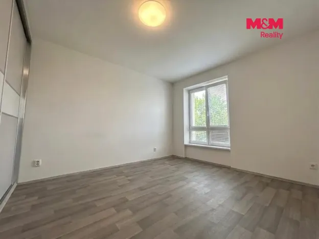 Pronájem bytu 2+1, Bílovec, Jeremenkova, 60 m2