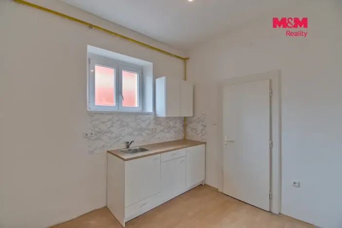 Pronájem bytu 4+1, Valašské Meziříčí - Krásno nad Bečvou, Mostní, 80 m2
