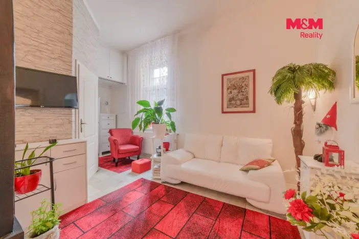 Prodej bytu 2+1, Mariánské Lázně, Nákladní, 57 m2