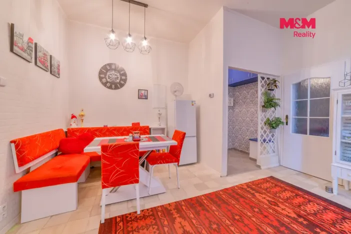 Prodej bytu 2+1, Mariánské Lázně, Nákladní, 57 m2
