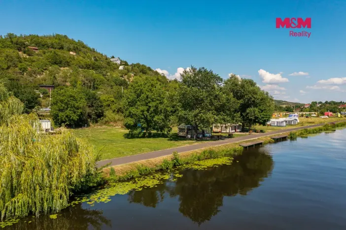 Prodej zahrady, Křešice, 612 m2