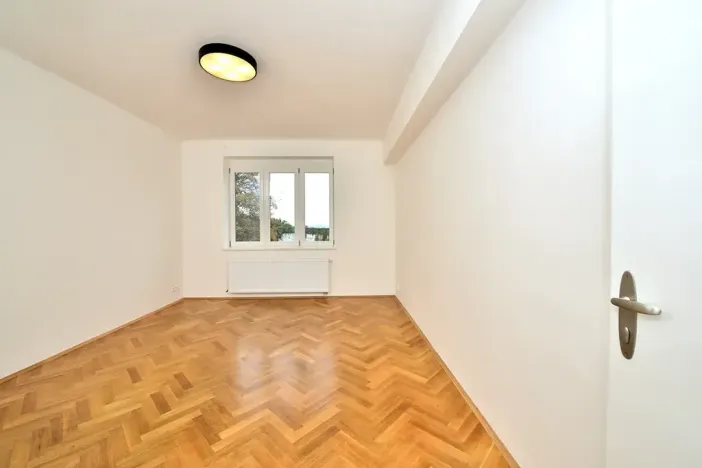 Pronájem bytu 3+kk, Praha - Kobylisy, Na Stírce, 82 m2