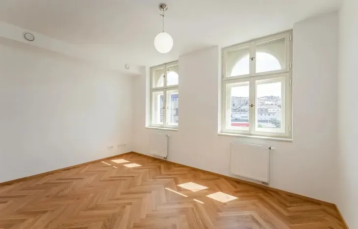 Pronájem bytu 2+kk, Praha - Žižkov, Seifertova, 41 m2