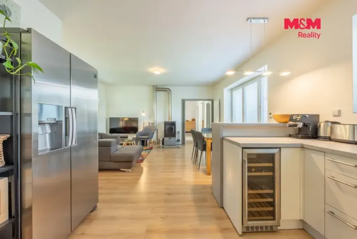 Prodej rodinného domu, Praha - Suchdol, K Roztokům, 160 m2
