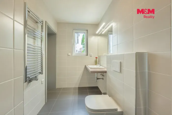 Prodej rodinného domu, Praha - Suchdol, K Roztokům, 160 m2