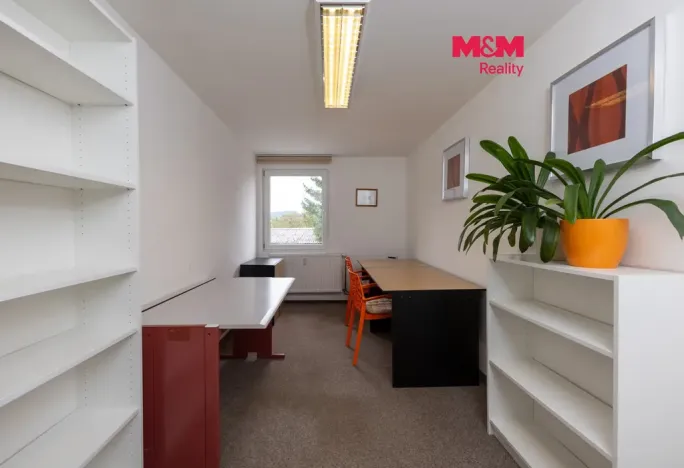 Pronájem kanceláře, Teplice - Sobědruhy, Důlní, 200 m2