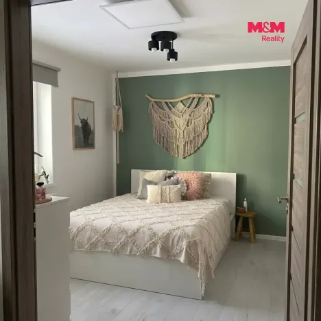 Pronájem bytu 2+kk, Libochovice, náměstí 5. května, 40 m2