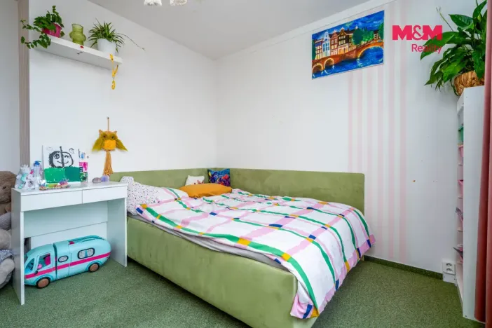 Pronájem bytu 3+kk, Praha - Bohnice, Řešovská, 67 m2