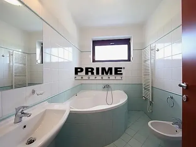 Pronájem rodinného domu, Praha - Nebušice, Nebušická, 260 m2