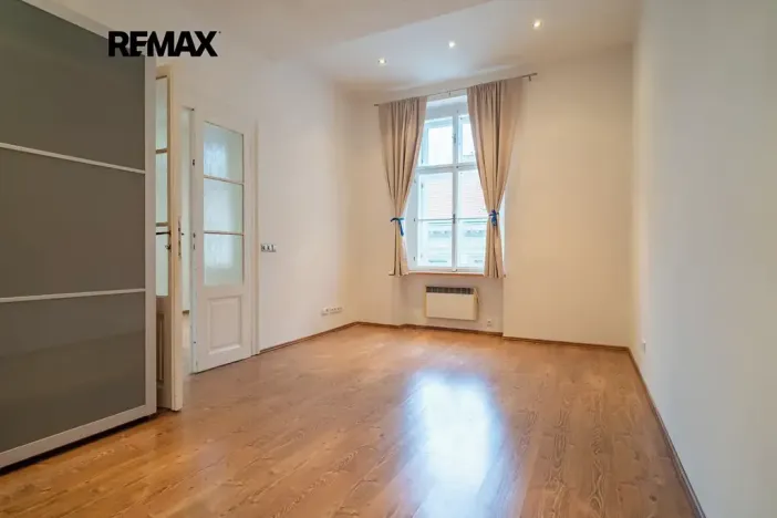 Pronájem bytu 2+1, Praha - Vinohrady, Balbínova, 53 m2
