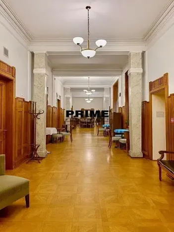 Pronájem kanceláře, Praha - Nové Město, Spálená, 361 m2
