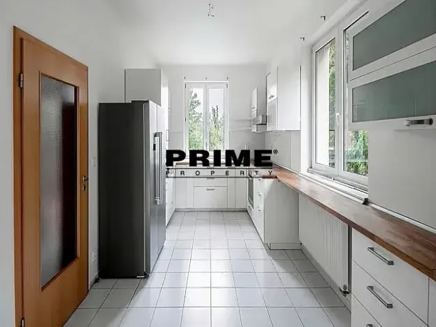 Pronájem rodinného domu, Praha - Nebušice, Na závěji, 250 m2