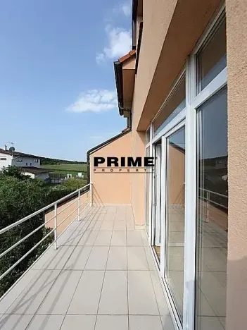 Pronájem rodinného domu, Praha - Nebušice, Na závěji, 250 m2