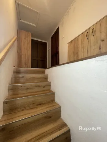 Pronájem bytu 1+kk, Kladno - Kročehlavy, Kročehlavská, 35 m2