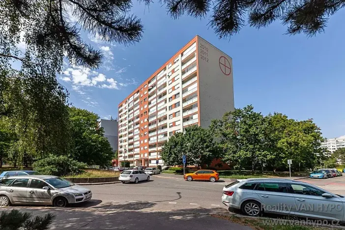 Prodej bytu 3+1, Praha - Chodov, Dědinova, 85 m2