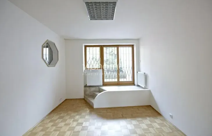 Pronájem rodinného domu, Praha - Střešovice, Nad hradním vodojemem, 350 m2