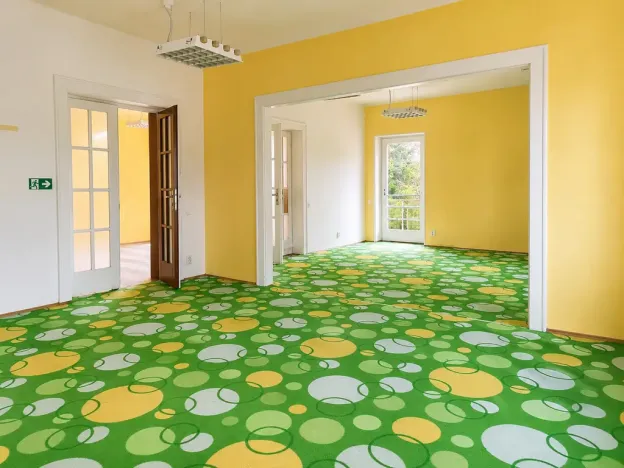 Pronájem kanceláře, Říčany - Strašín, Kaštanová, 250 m2