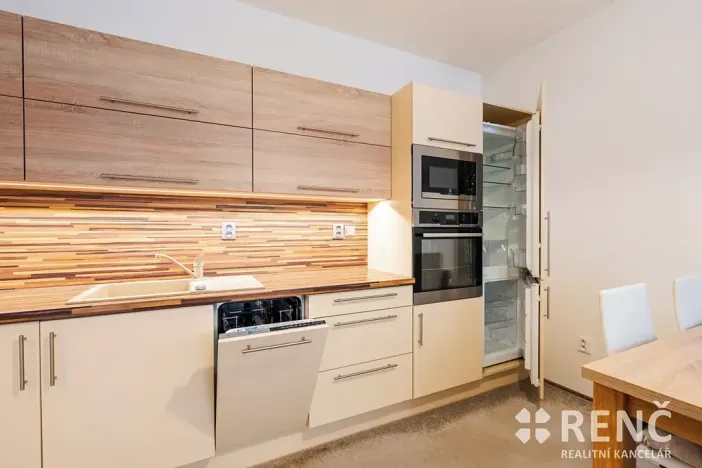 Pronájem bytu 2+kk, Brno, Kartouzská, 45 m2