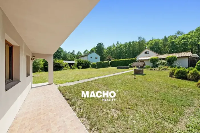 Prodej chaty, Mníšek pod Brdy, U Lípy, 118 m2