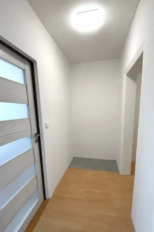 Pronájem bytu 2+kk, Praha - Michle, Ohradní, 45 m2