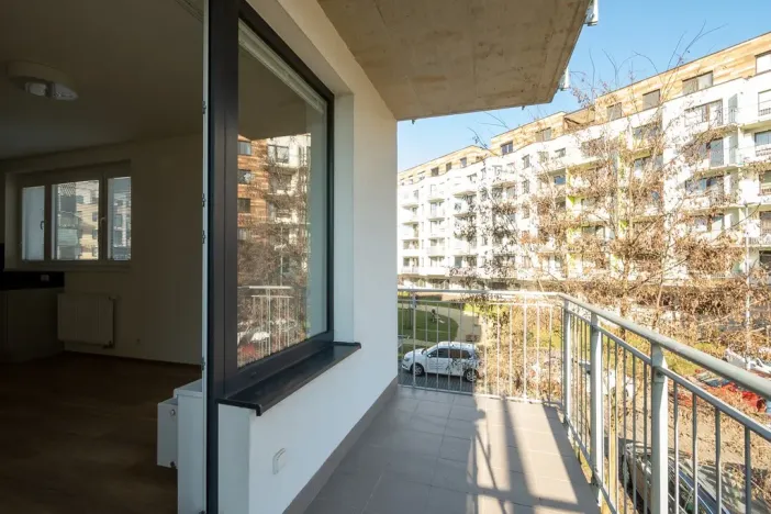 Pronájem bytu 2+kk, Praha - Střížkov, Makedonská, 55 m2