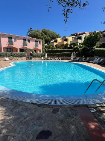 Prodej bytu 1+1, Badesi, Sardinie, Itálie, 40 m2