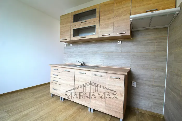 Prodej bytu 2+1, Chomutov, Holešická, 62 m2